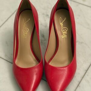 Vero Cuoio Red Heels